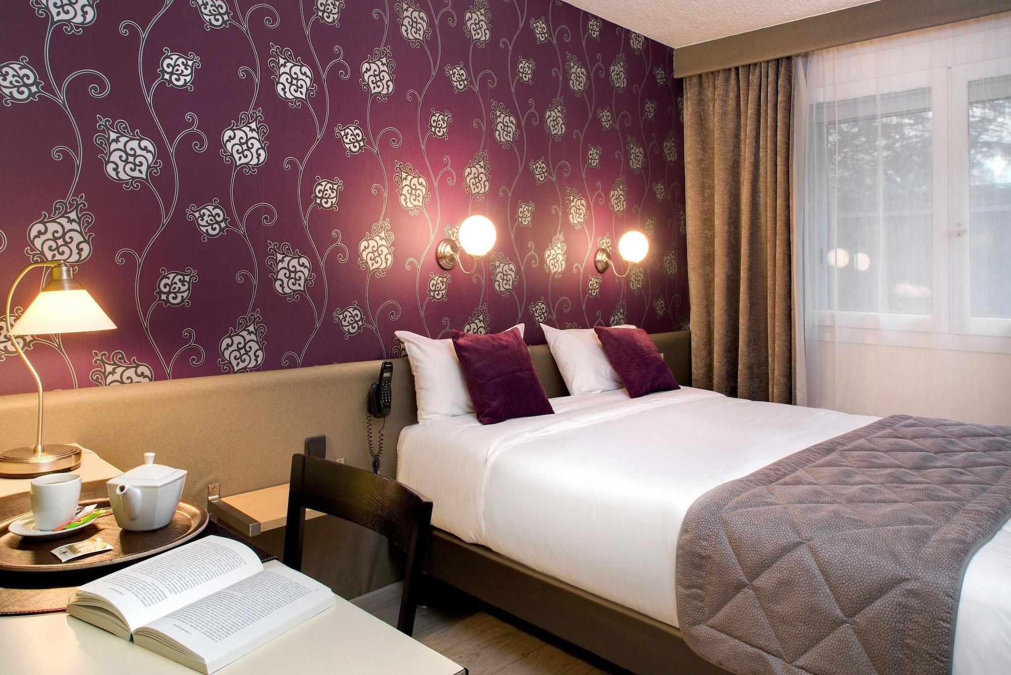 Logis Hotel Du Midi - Saint Etienne Sud Εξωτερικό φωτογραφία