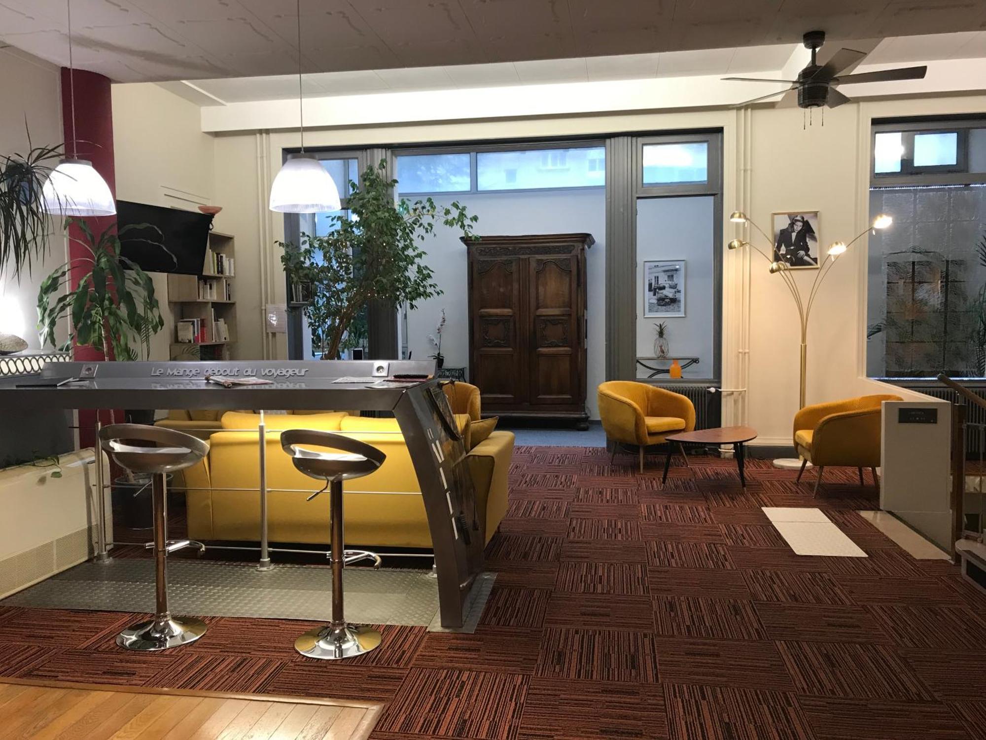 Logis Hotel Du Midi - Saint Etienne Sud Εξωτερικό φωτογραφία