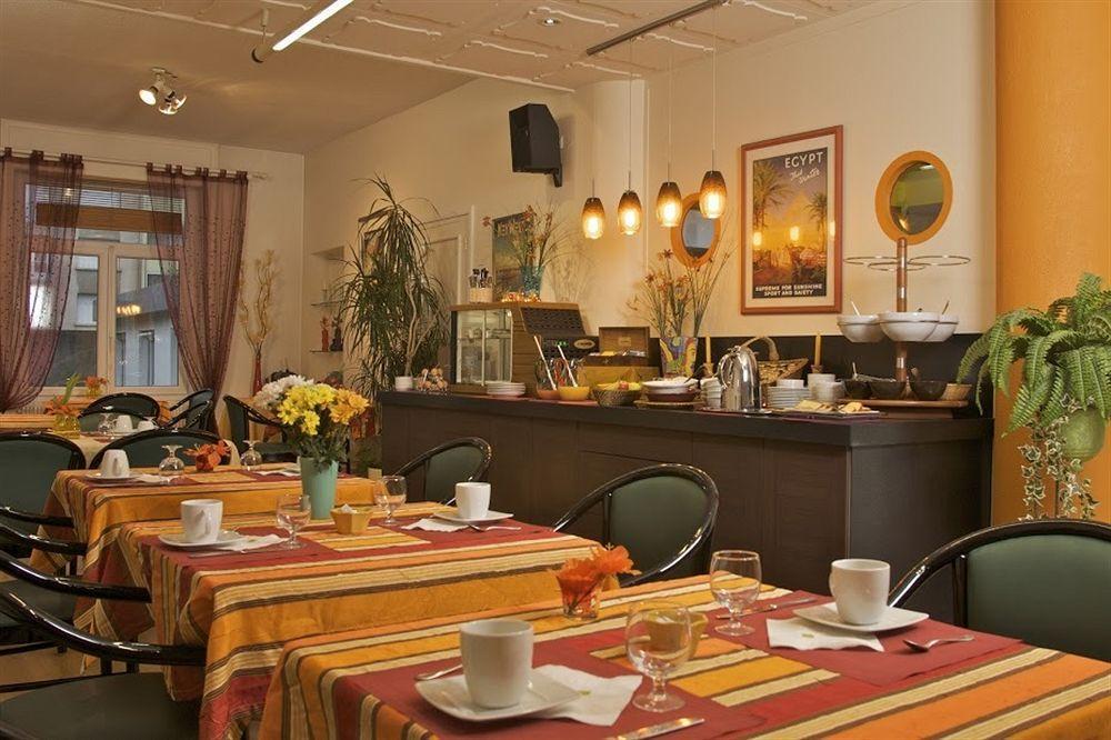 Logis Hotel Du Midi - Saint Etienne Sud Εξωτερικό φωτογραφία